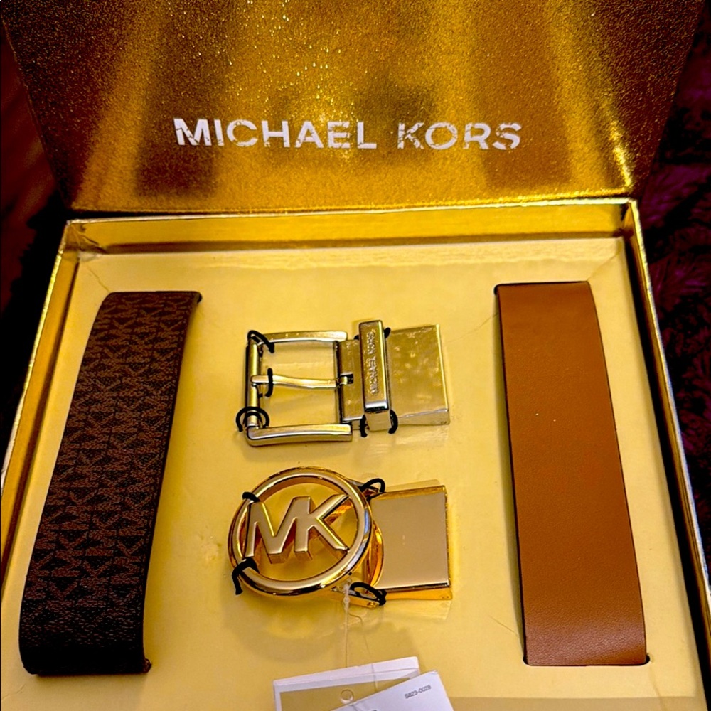 Michael Kors Boxed 2 Belt Gift Set NWT